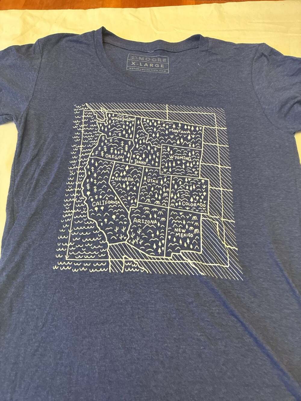 Moore Collection Western States Map Graphic T-Shirt Blue XL
